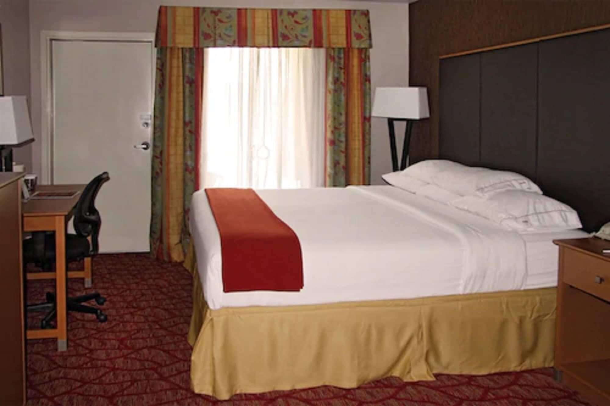Holiday Inn Express Roseburg By Ihg Esterno foto