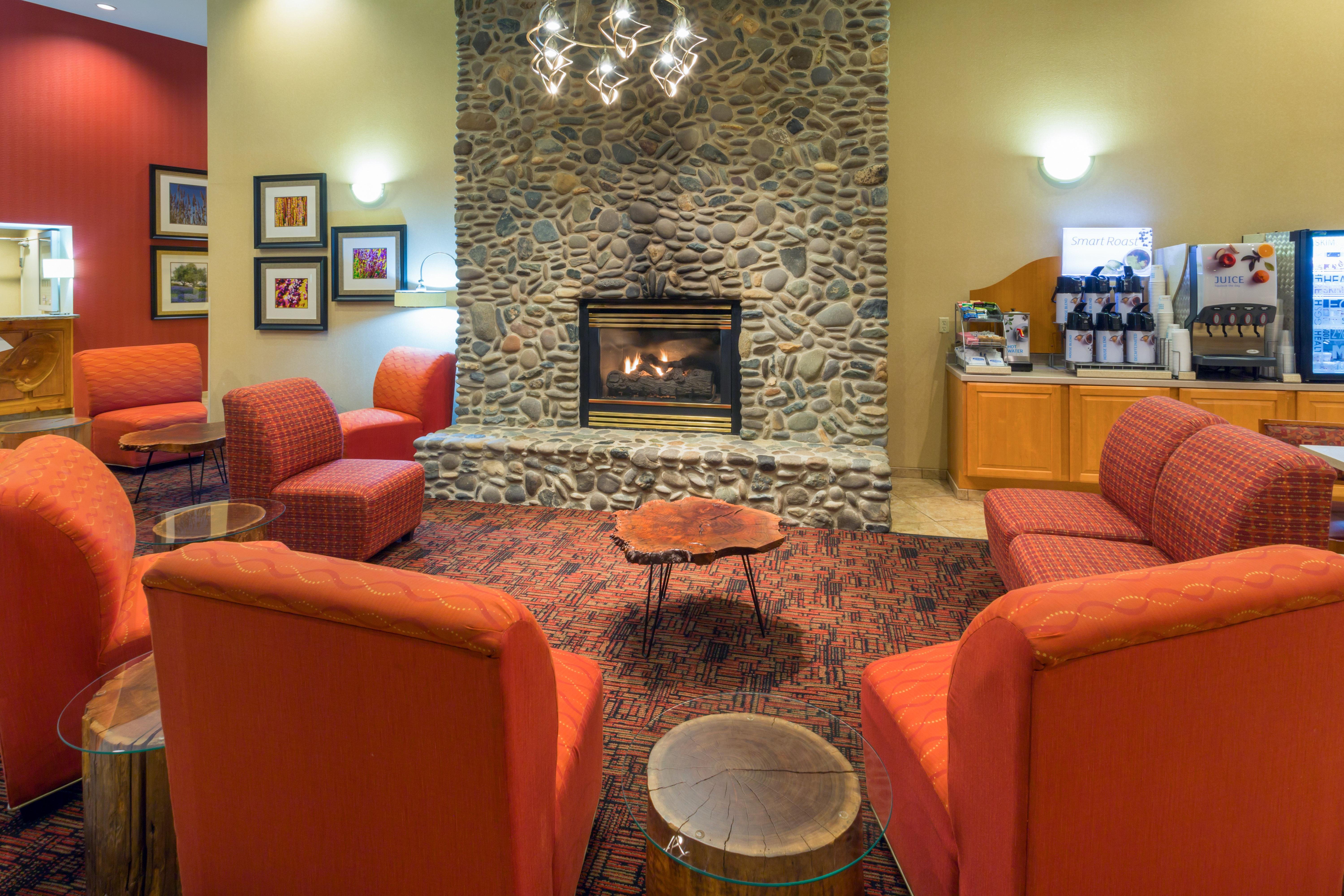 Holiday Inn Express Roseburg By Ihg Esterno foto