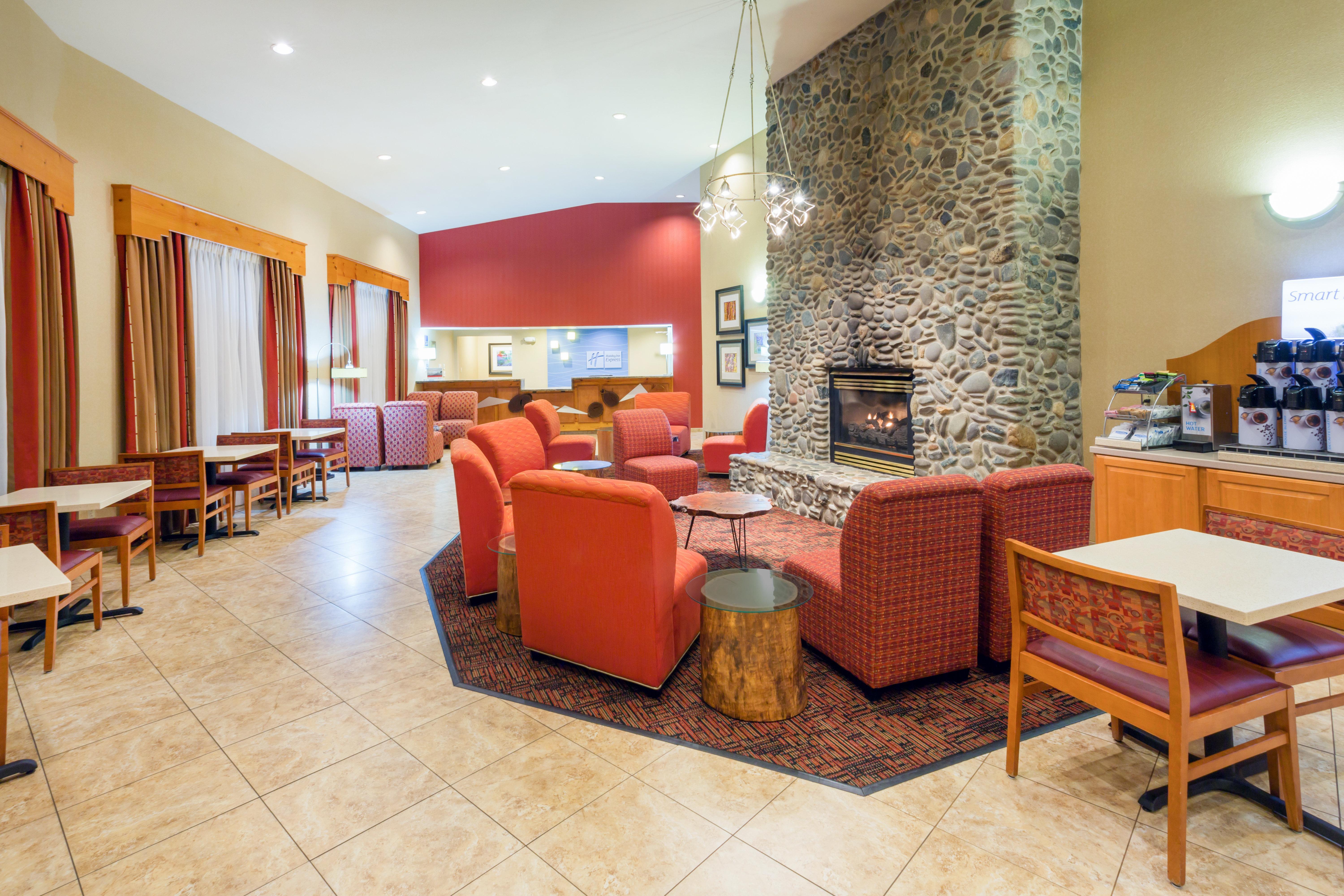 Holiday Inn Express Roseburg By Ihg Esterno foto