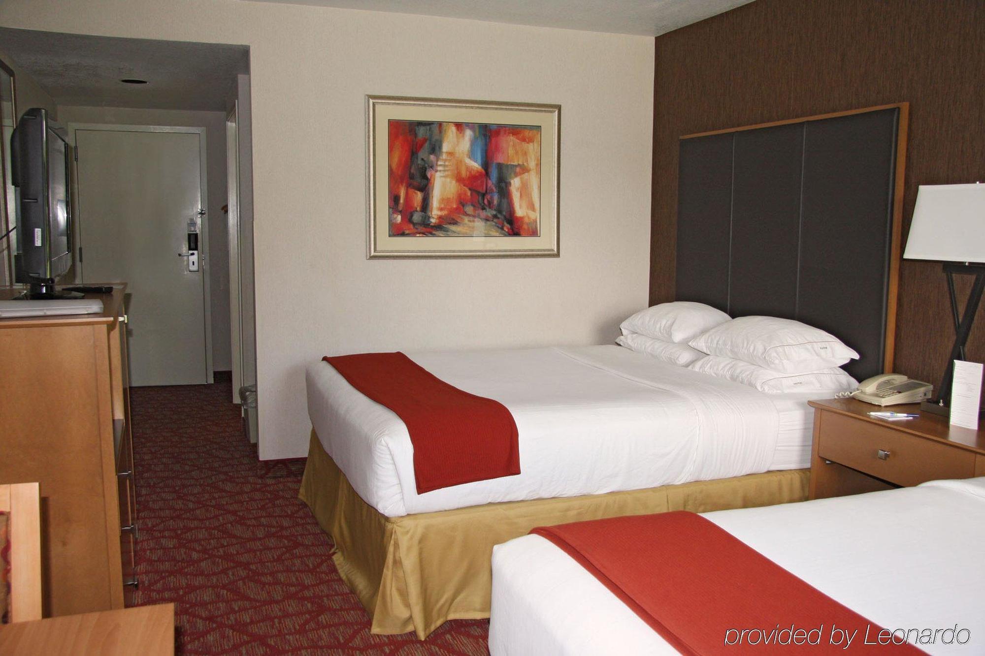 Holiday Inn Express Roseburg By Ihg Esterno foto