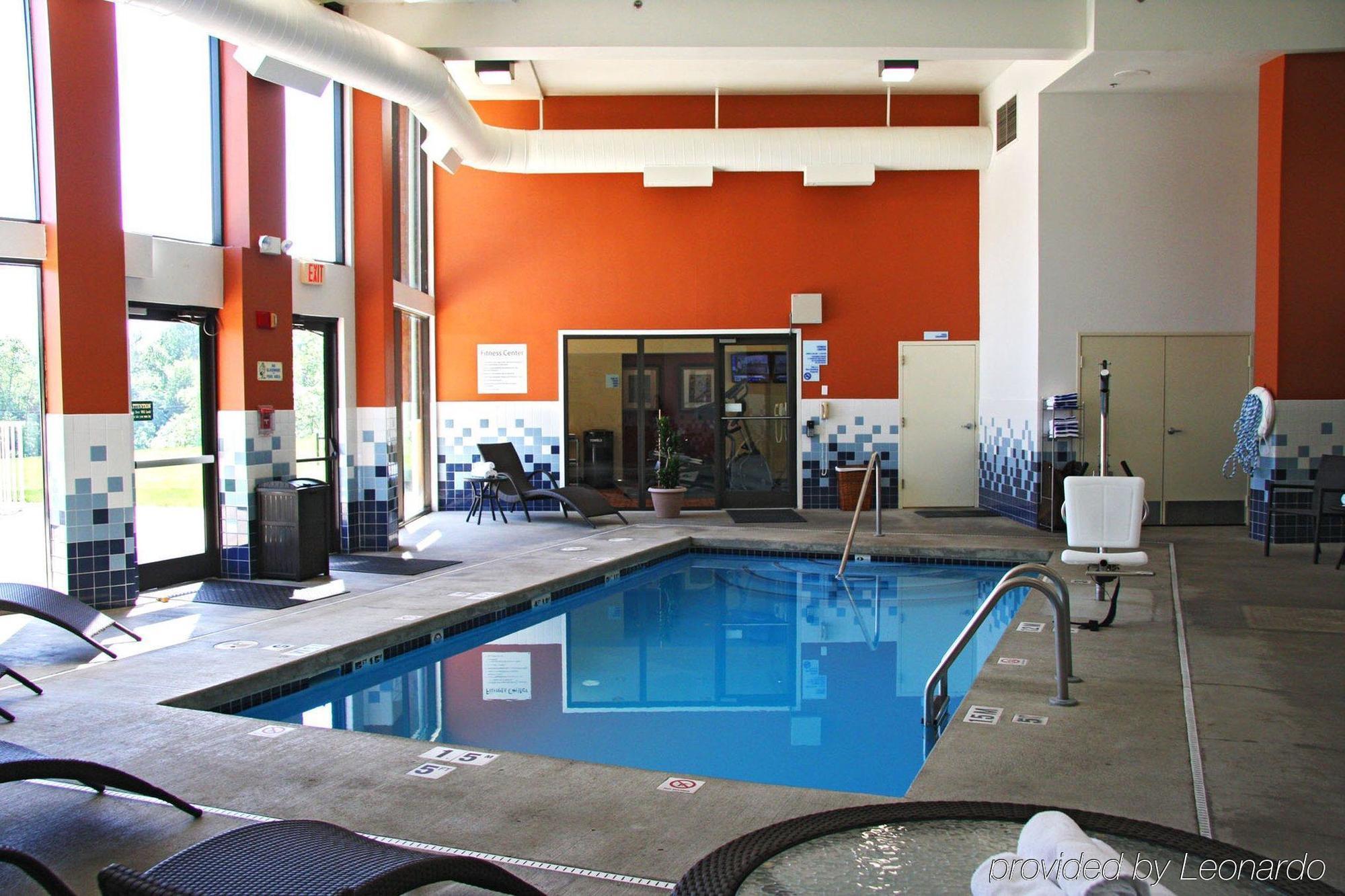 Holiday Inn Express Roseburg By Ihg Esterno foto